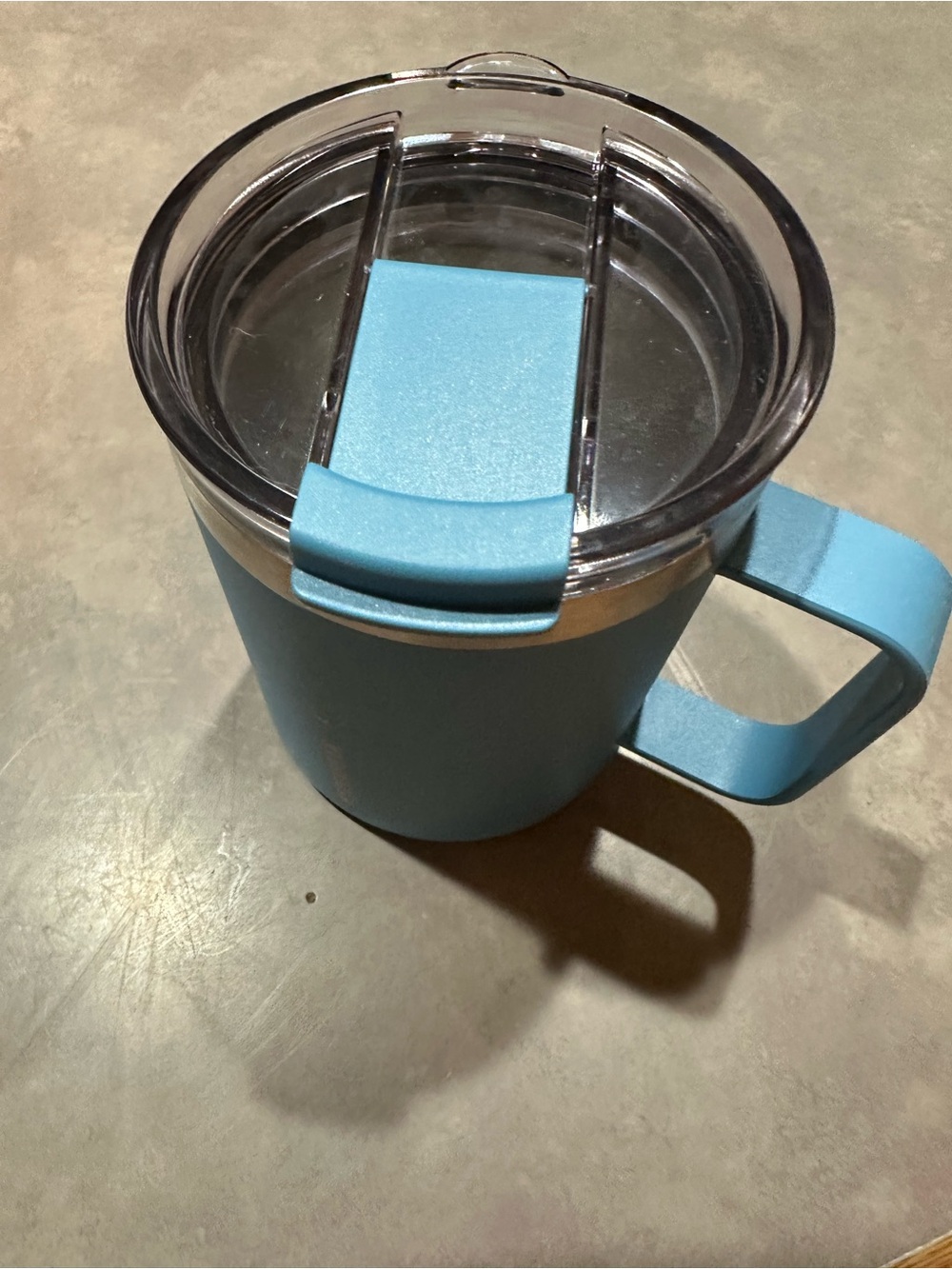 Double-Wall Blue Travel Mug with Handle and Clear Slide Lid